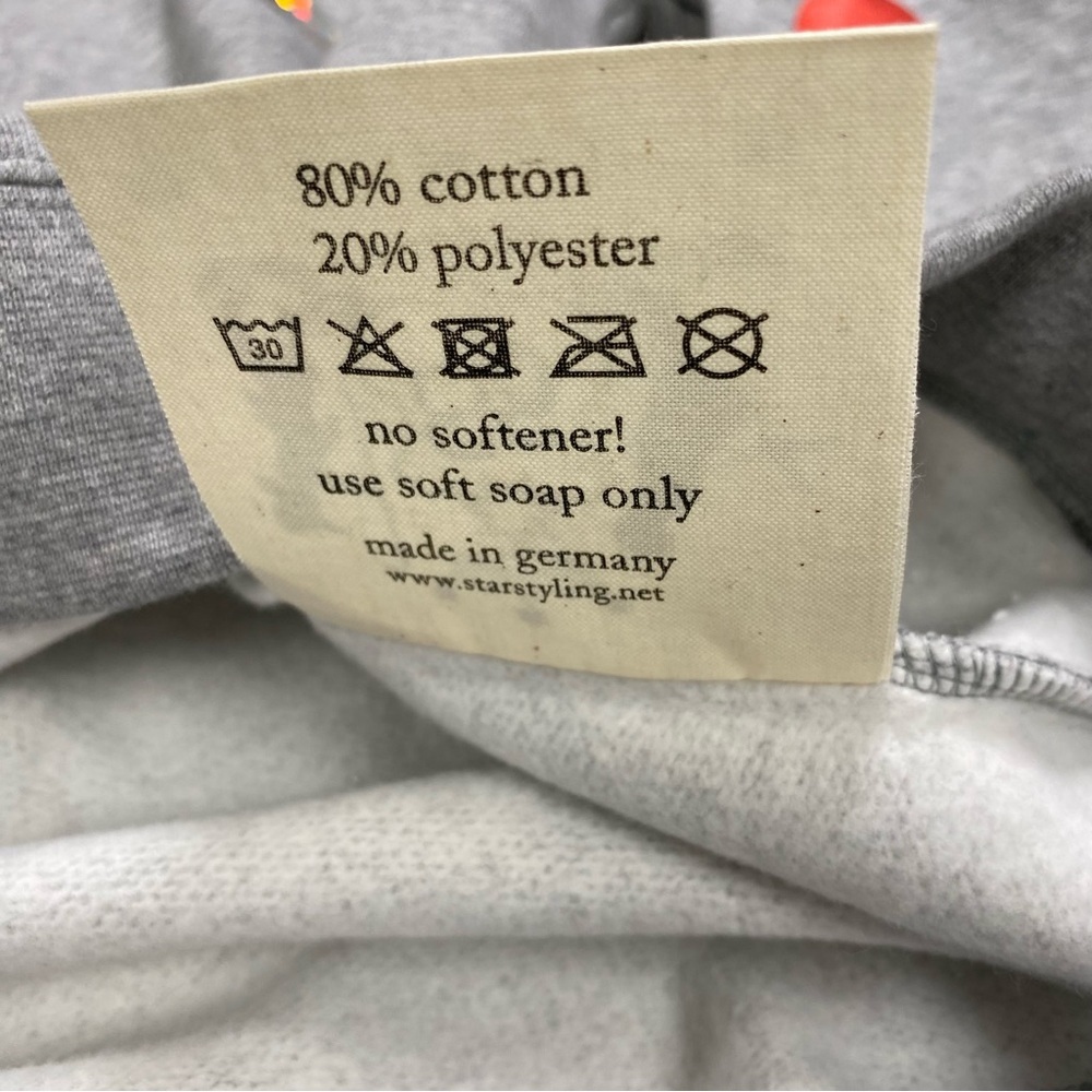 135 StarStyling Points Sweater - Picture 10 of 10